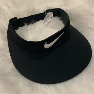 Nike visor
